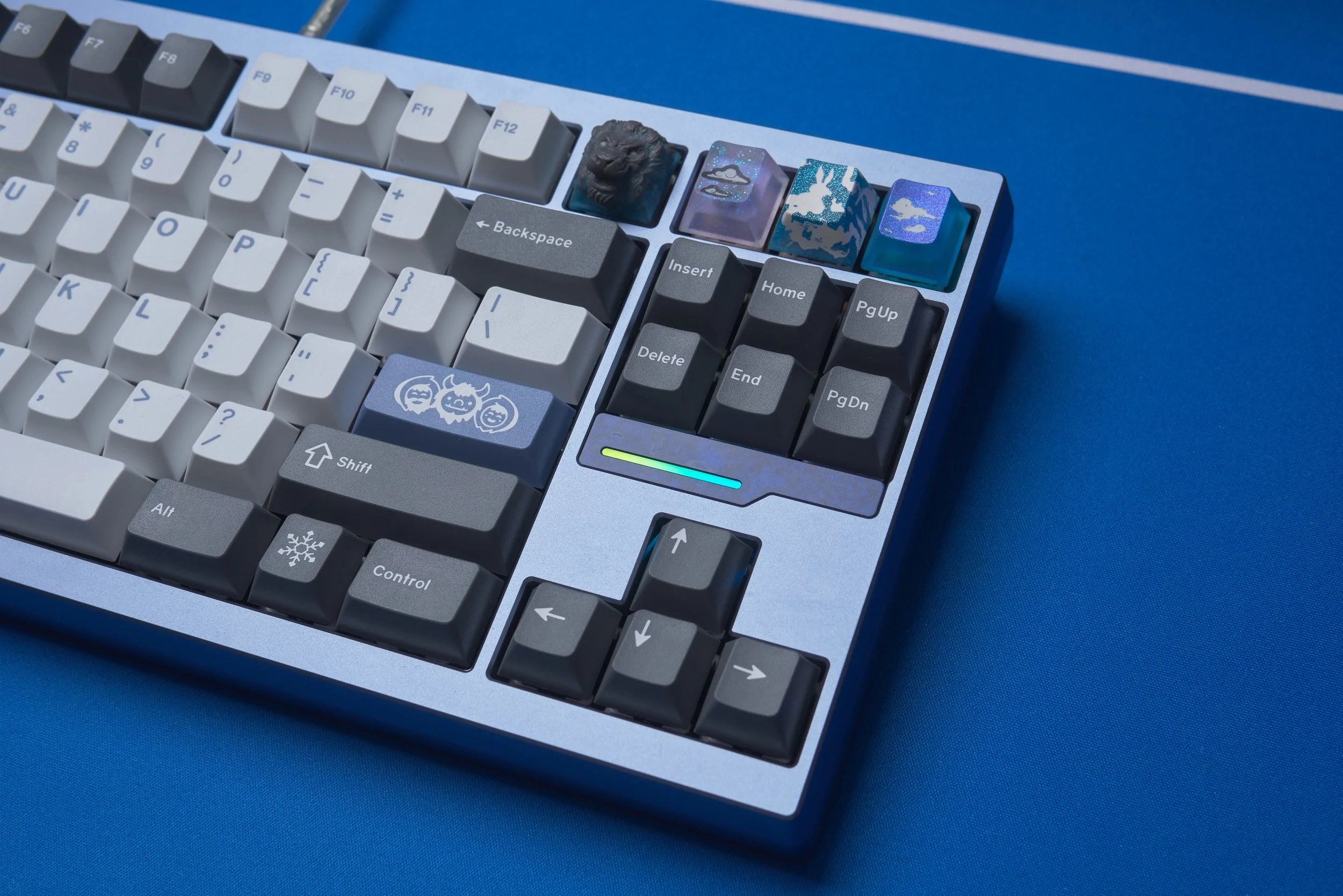 Tech Bear TB8 TKL — Lightning Keyboards